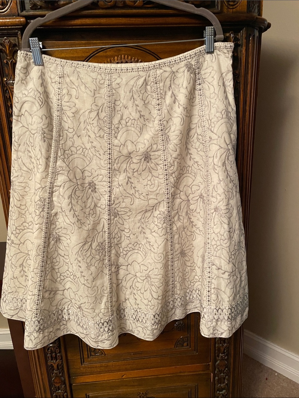 Peter Nygard Cream Embroidered A-Line Skirt